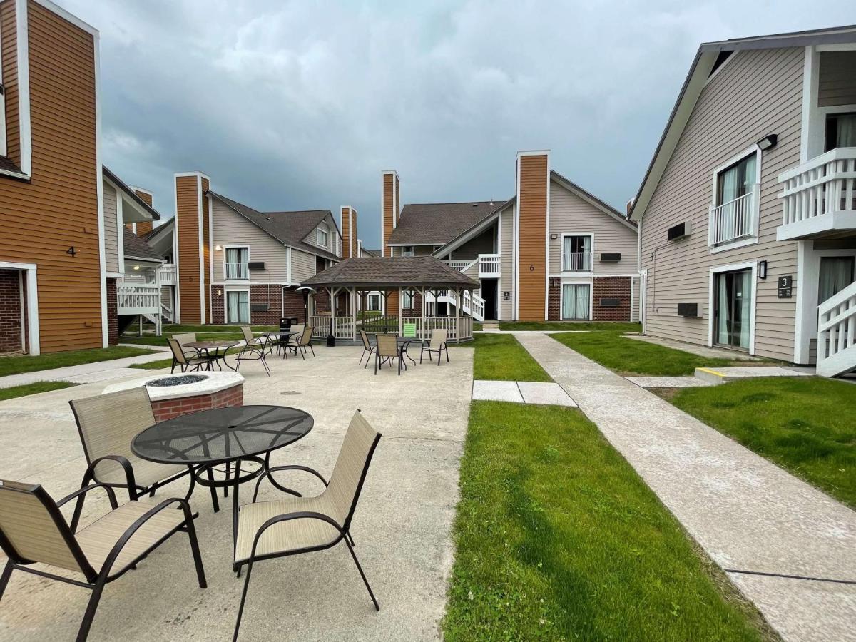 Best Western Fishkill Inn & Suites Eksteriør billede